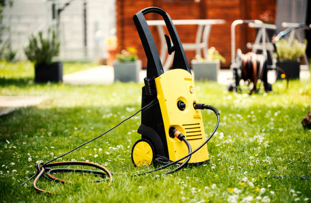 Best Pool Deck Cleaning in Glenn Dale, MD